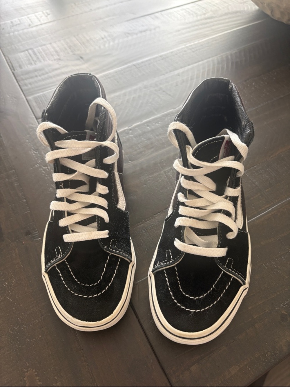 Vans SK-Hi Shoe Unisex 
Boys 4
Women 5.5
